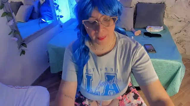 Jiah Park online show from 11-25-25, 02:44