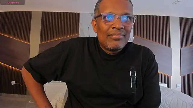 Snapshot of Technical-test chatting on 10-30-25, 03:13 Technical-test online show from 10-30-25, 03:13