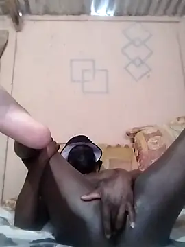 Reajune2001 online show from 11-21-25, 09:52