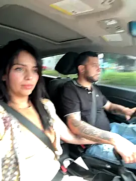 Snapshot of MailynAndNick chatting on 11-04-25, 01:32 MailynAndNick online show from 11-04-25, 01:32