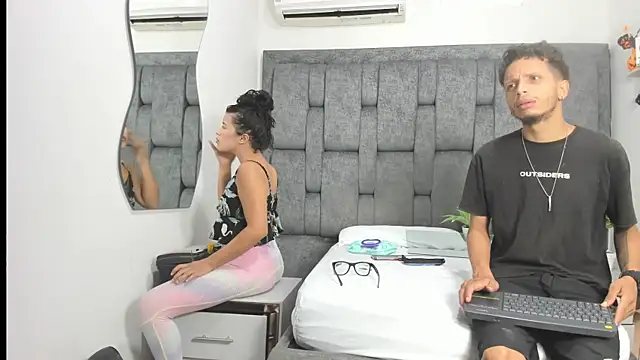 DamianandEva online show from 11-21-25, 12:26