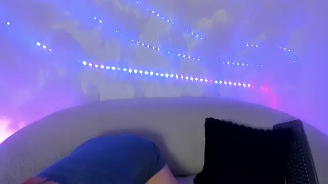 Snapshot of Liah_Miller chatting on 12-03-25, 12:25 Liah Miller online show from 12-03-25, 12:25