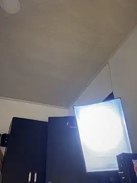 Snapshot of Natural_BIGASS_Nina chatting on 11-21-25, 10:08 Natural BIGASS Nina online show from 11-21-25, 10:08