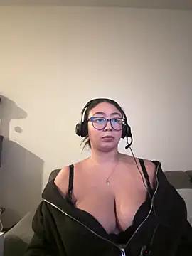 minha baby online show from 12-19-25, 10:11