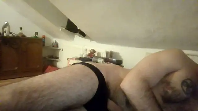 Snapshot of jokacoska chatting on 11-14-25, 10:51 jokacoska online show from 11-14-25, 10:51