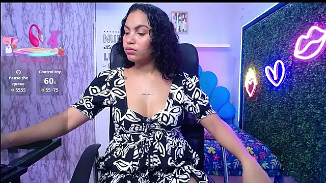 Snapshot of valeria_martinez19 chatting on 01-09-26, 03:09 valeria martinez19 online show from 01-09-26, 03:09