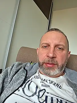 Snapshot of ghost430000 chatting on 11-02-25, 09:55 ghost430000 online show from 11-02-25, 09:55