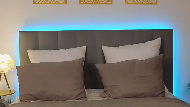 Snapshot of adele_armass chatting on 11-12-25, 11:14 adele armass online show from 11-12-25, 11:14