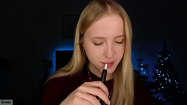 Snapshot of adele_armass chatting on 01-12-26, 09:20 adele armass online show from 01-12-26, 09:20