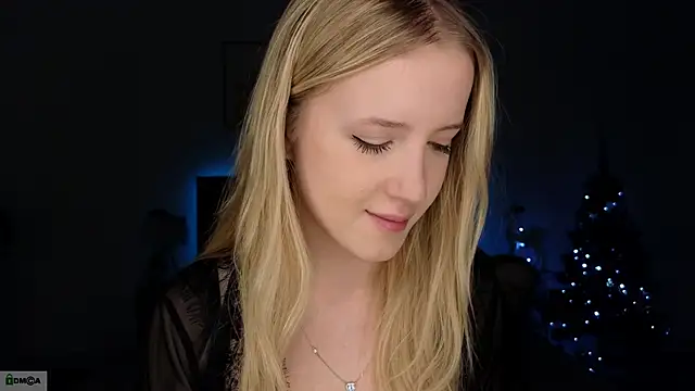 Snapshot of adele_armass chatting on 01-16-26, 08:57 adele armass online show from 01-16-26, 08:57