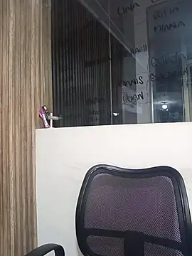 Valk submissive online show from 03-23-26, 05:22