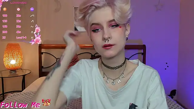 Snapshot of Angel_Julles chatting on 12-05-25, 01:14 Angel Julles online show from 12-05-25, 01:14