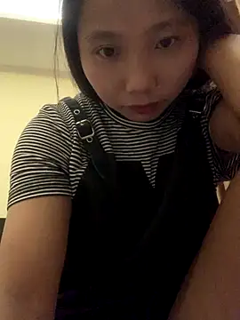 Snapshot of bi-bo123 chatting on 11-07-25, 01:27 bi-bo123 online show from 11-07-25, 01:27