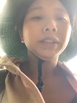 bi-bo123 online show from 11-24-25, 06:35