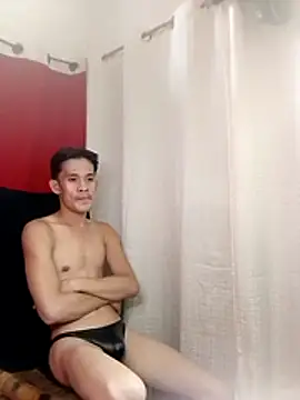 Hot-babyyboy30 online show from 11-25-25, 02:33