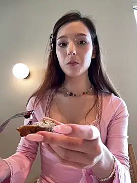 Snapshot of LilluKatten chatting on 02-04-26, 10:21 LilluKatten online show from 02-04-26, 10:21