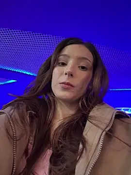 Snapshot of LilluKatten chatting on 02-13-26, 11:50 LilluKatten online show from 02-13-26, 11:50