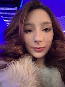 Snapshot of LilluKatten chatting on 02-24-26, 10:35 LilluKatten online show from 02-24-26, 10:35