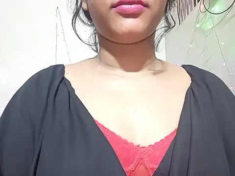 Snapshot of Nancy_queen001 chatting on 11-02-25, 05:37 Nancy queen001 online show from 11-02-25, 05:37