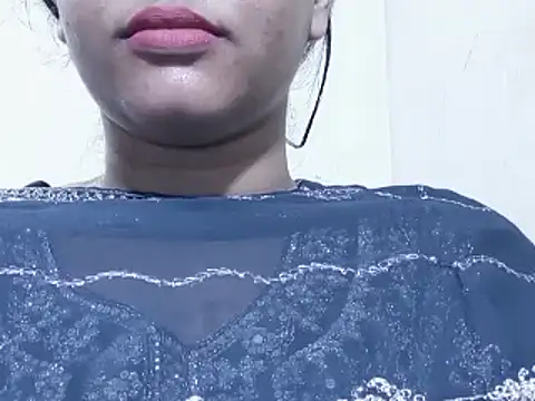 Snapshot of Nancy_queen001 chatting on 11-05-25, 10:04 Nancy queen001 online show from 11-05-25, 10:04