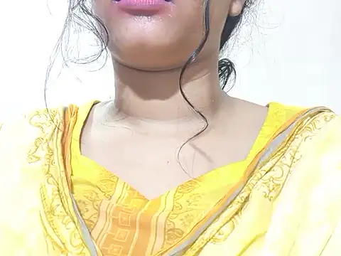 Snapshot of Nancy_queen001 chatting on 11-06-25, 10:16 Nancy queen001 online show from 11-06-25, 10:16