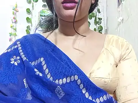 Snapshot of Nancy_queen001 chatting on 11-20-25, 05:12 Nancy queen001 online show from 11-20-25, 05:12