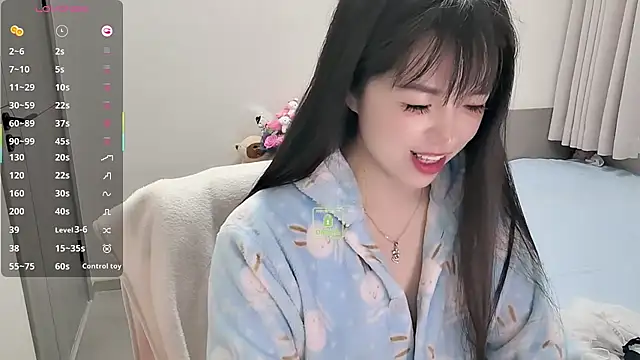 Snapshot of Dialog_Mu chatting on 12-04-25, 01:04 Dialog Mu online show from 12-04-25, 01:04