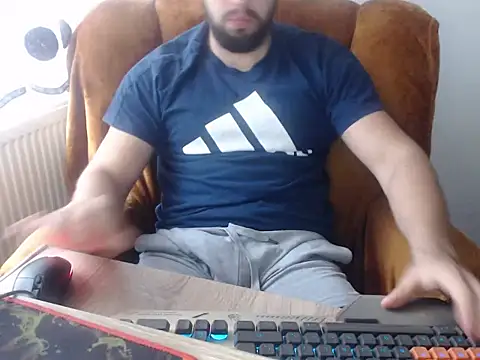 strongcoffee10 online show from 11-18-25, 08:19