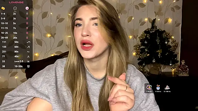 Snapshot of OrethaEredia chatting on 12-17-25, 07:09 OrethaEredia online show from 12-17-25, 07:09