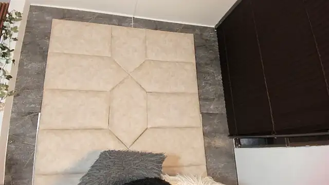 Liia Leens online show from 02-04-26, 03:12