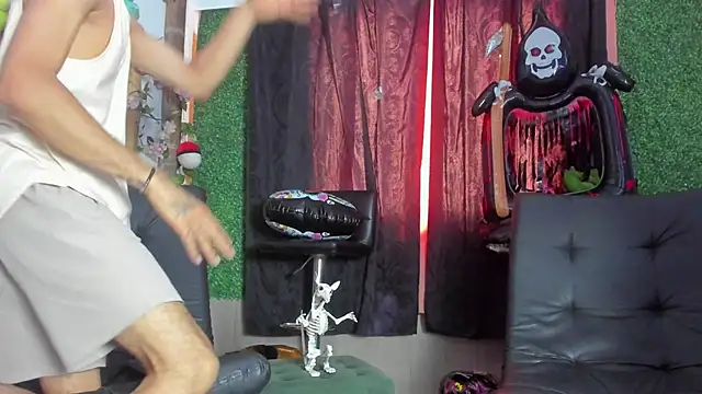 Snapshot of jackk_blaze chatting on 10-30-25, 07:36 jackk blaze online show from 10-30-25, 07:36