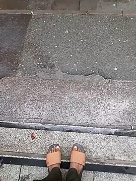 Snapshot of StrangeEye722 chatting on 11-14-25, 12:26 StrangeEye722 online show from 11-14-25, 12:26