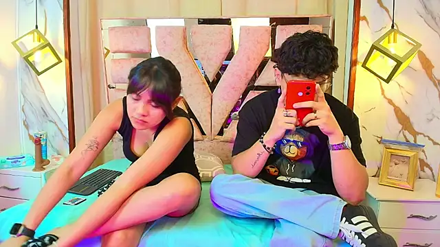 Zoe And Dylan  online show from 11-28-25, 01:03