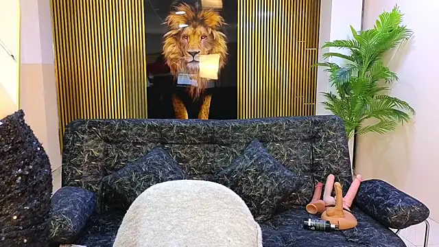 Snapshot of malen_fitnessmilf chatting on 03-02-26, 12:34 malen fitnessmilf online show from 03-02-26, 12:34