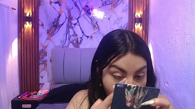 Snapshot of lehia_285 chatting on 11-04-25, 01:21 lehia 285 online show from 11-04-25, 01:21