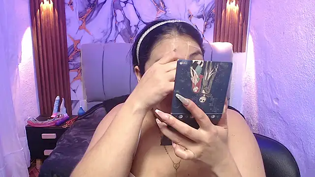 Snapshot of lehia_285 chatting on 11-13-25, 04:39 lehia 285 online show from 11-13-25, 04:39