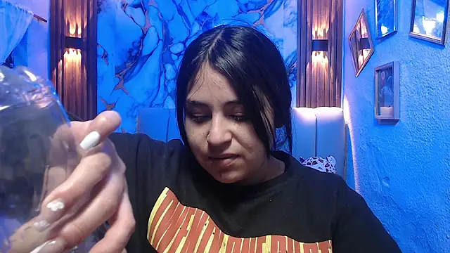 Snapshot of lehia_285 chatting on 02-25-26, 01:32 lehia 285 online show from 02-25-26, 01:32