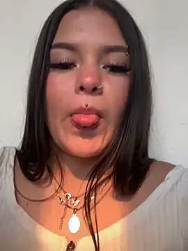 Snapshot of Camila_Duarte_ chatting on 11-12-25, 07:35 Camila Duarte online show from 11-12-25, 07:35