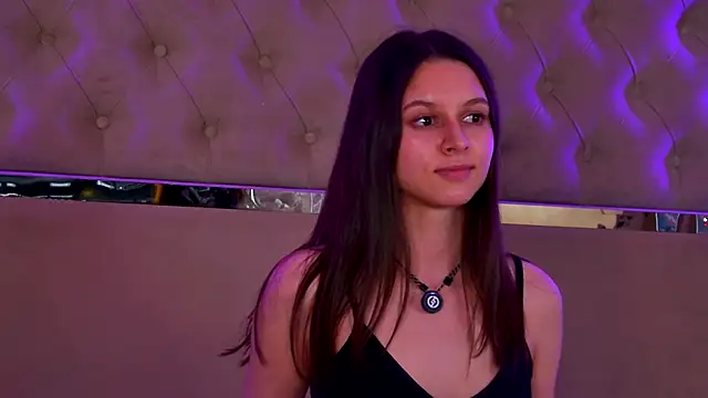  AlinaHot  online show from 11-22-25, 04:17