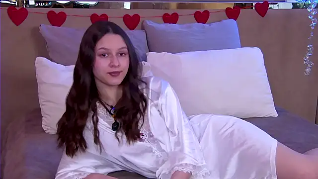 Snapshot of _AlinaHot_ chatting on 02-24-26, 03:59 AlinaHot online show from 02-24-26, 03:59