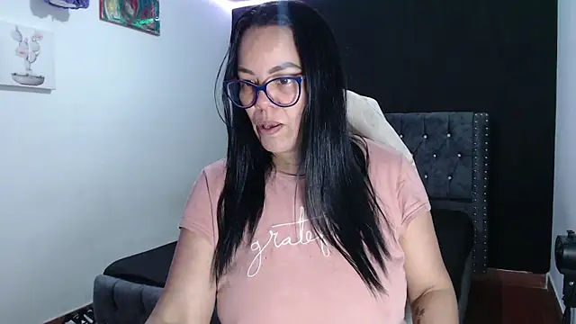 Snapshot of sofia_lopez70 chatting on 12-13-25, 09:09 sofia lopez70 online show from 12-13-25, 09:09