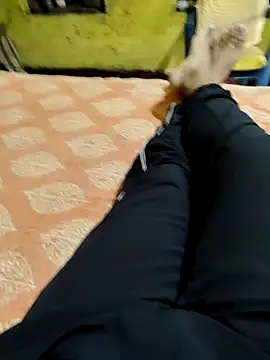 Snapshot of Your_lover_real chatting on 11-05-25, 05:29 Your lover real online show from 11-05-25, 05:29