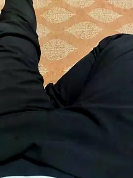 Snapshot of Your_lover_real chatting on 11-07-25, 05:07 Your lover real online show from 11-07-25, 05:07