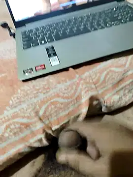 Snapshot of Your_lover_real chatting on 11-12-25, 06:58 Your lover real online show from 11-12-25, 06:58