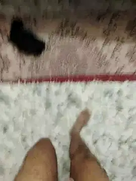 Snapshot of Your_lover_real chatting on 12-04-25, 07:00 Your lover real online show from 12-04-25, 07:00