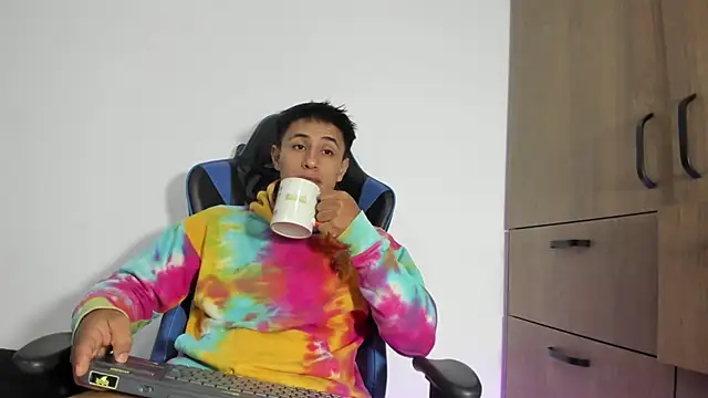 dorman boy online show from 02-18-26, 01:45