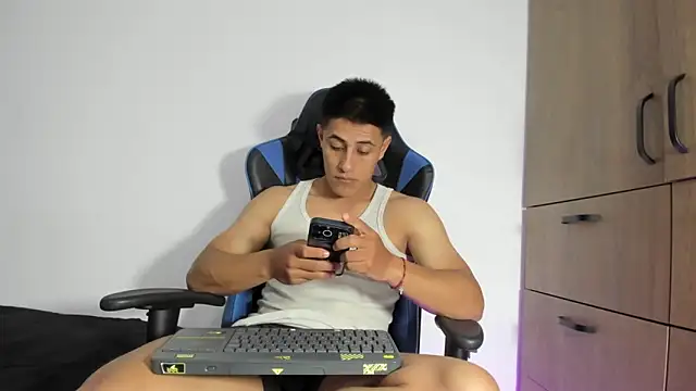 dorman boy online show from 02-26-26, 02:54