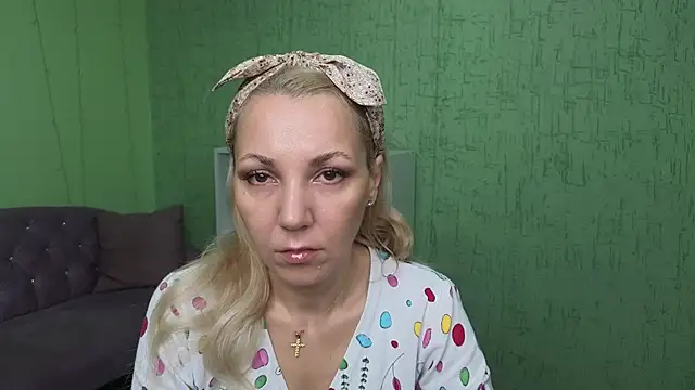 Snapshot of Jade_Journey chatting on 11-04-25, 06:34 Jade Journey online show from 11-04-25, 06:34