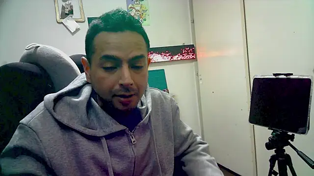 YoungStallionXL online show from 02-25-26, 07:40