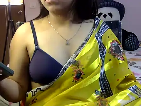 Snapshot of shakshi_89 chatting on 11-10-25, 06:12 shakshi 89 online show from 11-10-25, 06:12